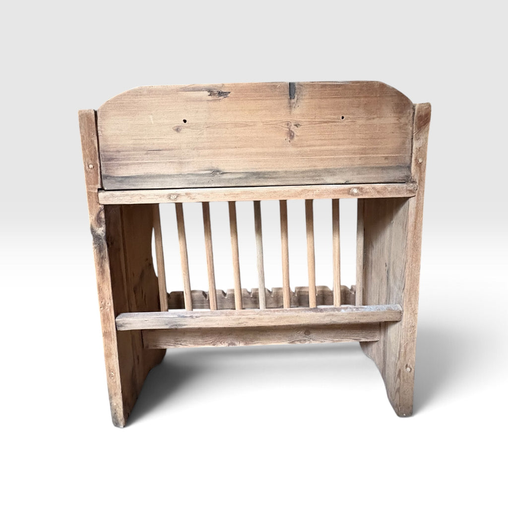 Vintage English Country Wall-Mounted Plate Rack